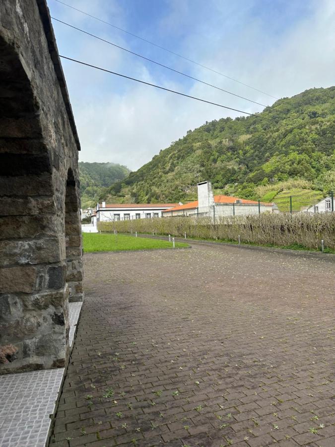 Vila Casa Do Moinho Faial da Terra Exteriér fotografie